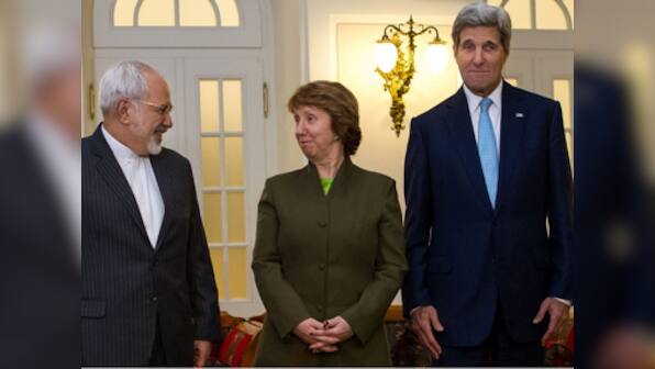 Days ahead of deadline, Kerry seeks breakthrough with Iran in troubled nuclear talks