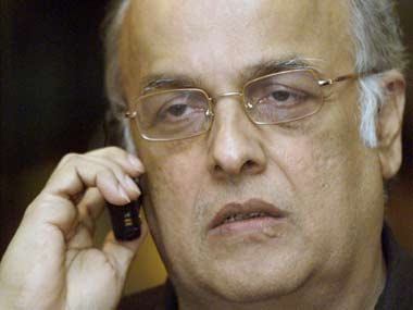 Plot to kill Mahesh Bhatt: Cops arrest security guard for arranging firearms Plot to kill Mahesh Bhatt: Cops arrest security guard for arranging firearms