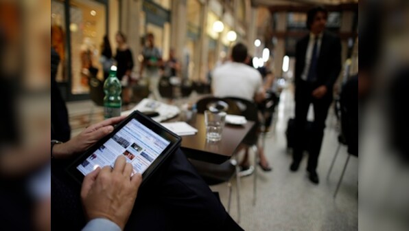 Survey claims that Indians are more likely to use mobile banking apps