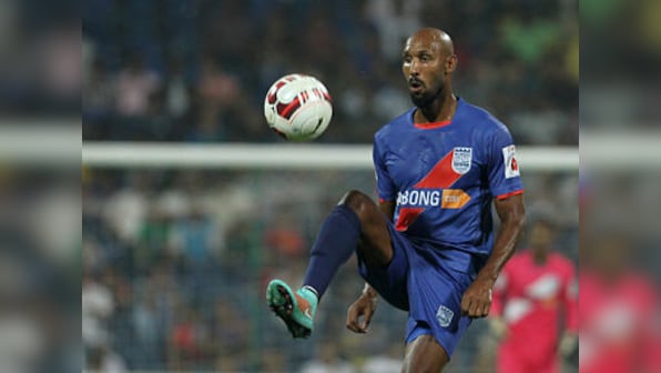  Mumbai City FC retain Nicloas Anelka as 'marquee player' for ISL's second season