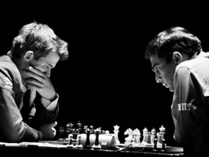 World Chess Championship, Game 11 Live: Carlsen beats Anand, retains title