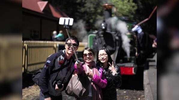Device for taking selfies: Researchers develop world's first selfie-taking wearable drone