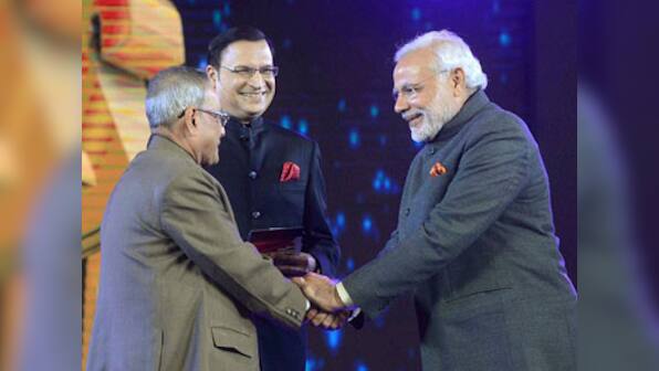 What Aap Ki Adalat's 21st anniversary tells us: Even journos can't ignore Bollywood glam