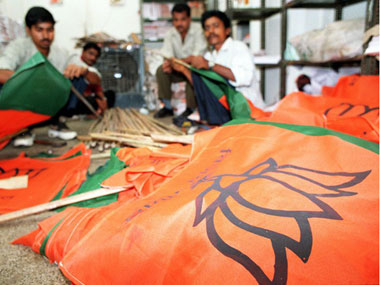 BJP passes resolution expressing gratitude to govt for Bharat Ratna to Vajpayee, Malviya BJP passes resolution expressing gratitude to govt for Bharat Ratna to Vajpayee, Malviya