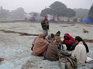 Cold wave intensifies, Uttar Pradesh releases relief funds Cold wave intensifies, Uttar Pradesh releases relief funds