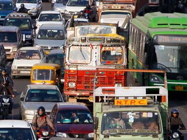 Delhi: Police launch 11 new interceptor vans to check speeding vehicles Delhi: Police launch 11 new interceptor vans to check speeding vehicles