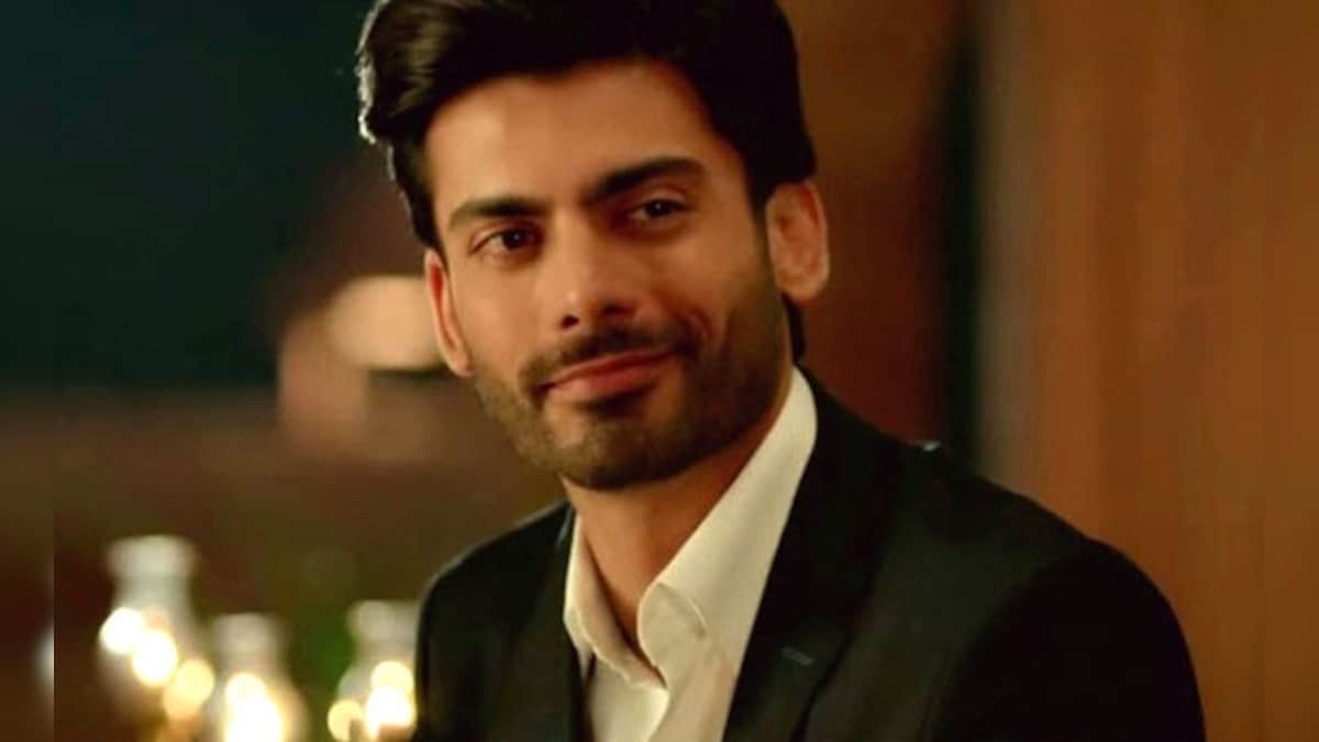 Watch: Fawad Khan sings Kishore Kumar’s Dilbar Mere Kab Tak Mujhe during his 40th birthday celebrations