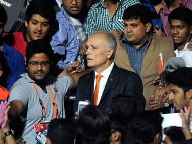 Franco amid fans after being sent off. ISL