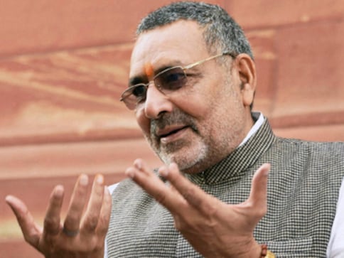 Confusion reigns over beheading incident in Bihar as BJP's Nityanand Rai, Giriraj Singh contradict Deputy CM Sushil Modi Confusion reigns over beheading incident in Bihar as BJP's Nityanand Rai, Giriraj Singh contradict Deputy CM Sushil Modi