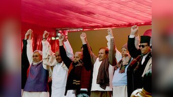 Mulayam-Lalu-Nitish in La-La-land as Janata Parivar flexes tired muscles