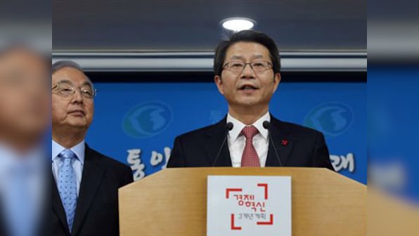 South Korea offers talks with North Korea over unification 