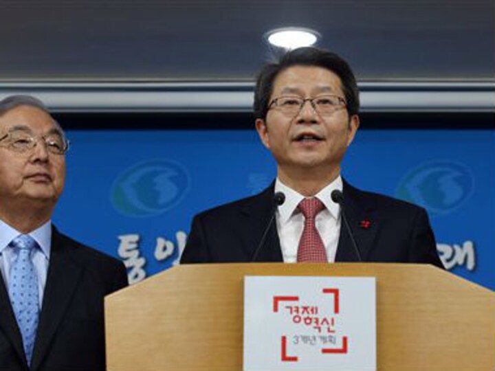 South Korea offers talks with North Korea over unification 