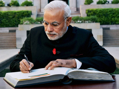 Report claims PM Modi threatens to quit if Sangh fronts don't behave Report claims PM Modi threatens to quit if Sangh fronts don't behave