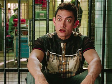 An alien who speaks in Bollywood cliches: Here's why Aamir Khan's PK works An alien who speaks in Bollywood cliches: Here's why Aamir Khan's PK works
