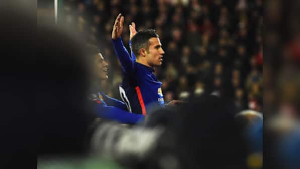 EPL: Van Persie's coldblooded finishing saves disjointed Manchester United