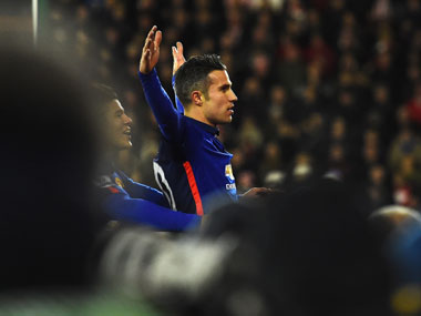 EPL: Van Persie's coldblooded finishing saves disjointed Manchester United EPL: Van Persie's coldblooded finishing saves disjointed Manchester United
