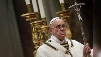On Christmas, Pope Francis urges world to be open to God