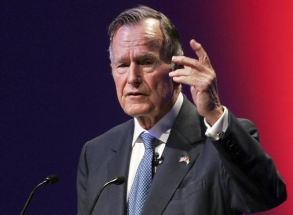Former President Bush, 90, to spend weekend in Houston hospital Former President Bush, 90, to spend weekend in Houston hospital