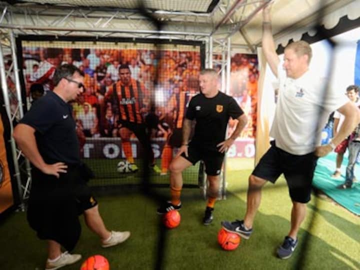 Man United vs Liverpool: Schmeichel and Fowler on why football has lost its character