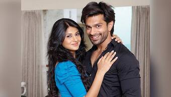 Twitter split: Karan Singh Grover announces divorce with wife Jennifer Winget