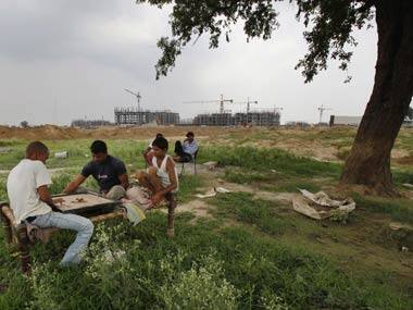 India Inc 'wholeheartedly' welcomes ordinance on Land Acquisition Act