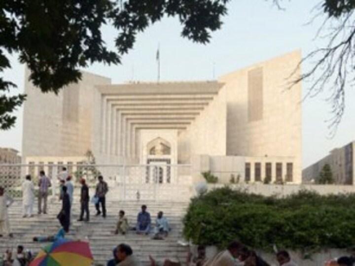 Now Pak SC plays moral police, says 'girlfriend culture' is against Islam