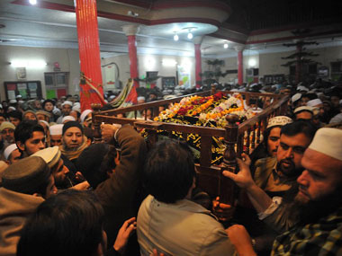 Boy oversleeps due to faulty alarm, escapes Peshawar school attack Boy oversleeps due to faulty alarm, escapes Peshawar school attack