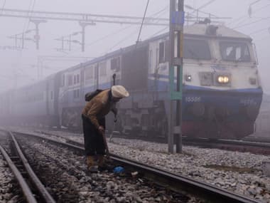 Indian Railways cancels 78 trains till 15 Jan due to fog in northern India
