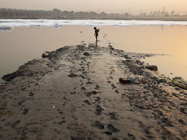 Sri Sri Ravi Shankar's Art of Living festival: Yamuna will take 10 years to recover at Rs 13.29 cr Sri Sri Ravi Shankar's Art of Living festival: Yamuna will take 10 years to recover at Rs 13.29 cr