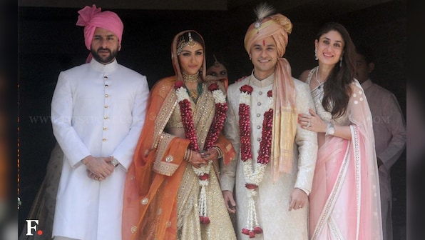 Gorgeousness overload: Soha, Kunal make a stunning wedding family pic with Saif, Kareena 