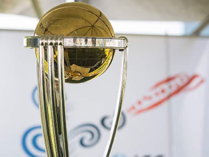 Cricket World Cup 2015 trophy unveiled in Kolkata
