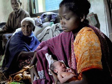 BJP lawmaker Ahluwalia visits relief camps in Alipurduar BJP lawmaker Ahluwalia visits relief camps in Alipurduar
