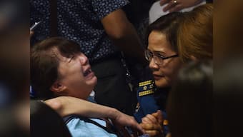 AirAsia Flight QZ8501: Pilot made emergency water landing, but plane sunk by waves?