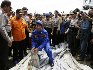 May have located AirAsia flight QZ8501's tail section, says Indonesia official May have located AirAsia flight QZ8501's tail section, says Indonesia official