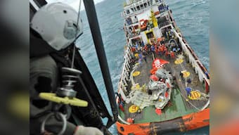 AirAsia QZ8501 crash: Divers find both black boxes, one retrieved from the sea