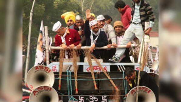 Delhi elections: Kejriwal takes battle to Bedi turf, impresses voters with spunk