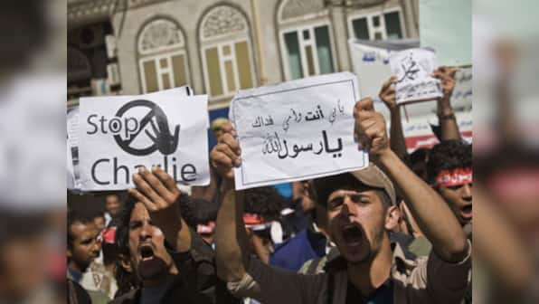Protest against Charlie Hebdo in Niger: At least 10 people killed, churches and bars torched