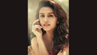 Take a chill pill: Huma Qureshi responds to Rishi Kapoor's tweet about her weight