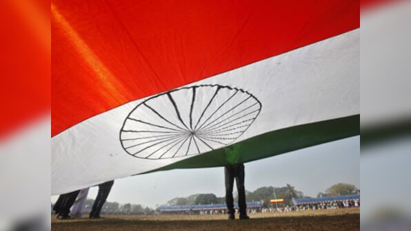 Woman who saved lives during Muzaffarpur riots hoists tricolour in Bihar Congress office