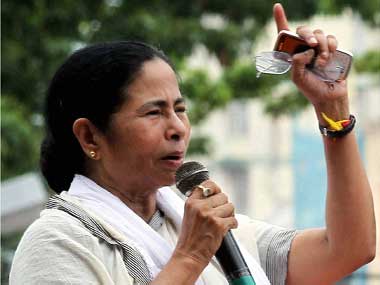 West Bengal gets investment pledge of Rs 93,000 cr on day one of summit West Bengal gets investment pledge of Rs 93,000 cr on day one of summit