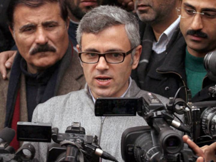 New twist in J&K: Omar writes to governor, offers support to PDP to form govt