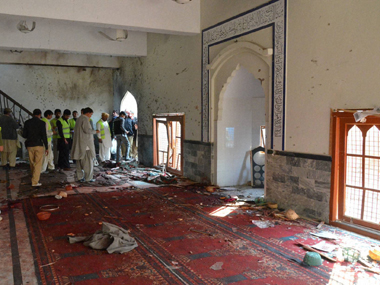 Bomb blast kills almost 50 at a Shia mosque in Pakistan Bomb blast kills almost 50 at a Shia mosque in Pakistan