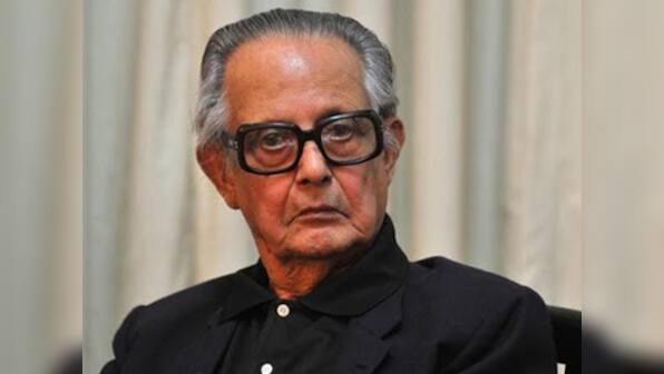 RK Laxman's health deteriorating, put back on ventilator support
