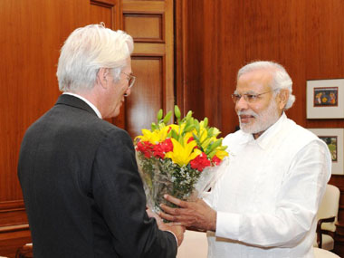 Richard Gere meets Prime Minister Modi Richard Gere meets Prime Minister Modi