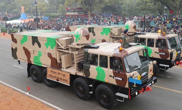 Satellite On The Move passes through the Rajpath during the full dress rehearsal for the Republic Day Parade-2015, in New Delhi on 23 January 2015. Image courtesy PIB