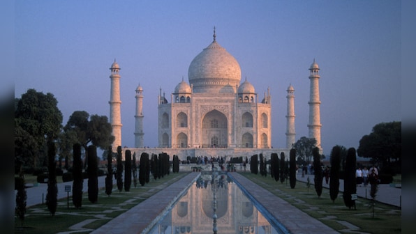 British-era copper chandelier comes crashing down at the Taj Mahal, ASI launches probe