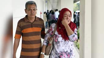 Search for missing black box in AirAsia's flight QZ8501 recorders could 'take a week'