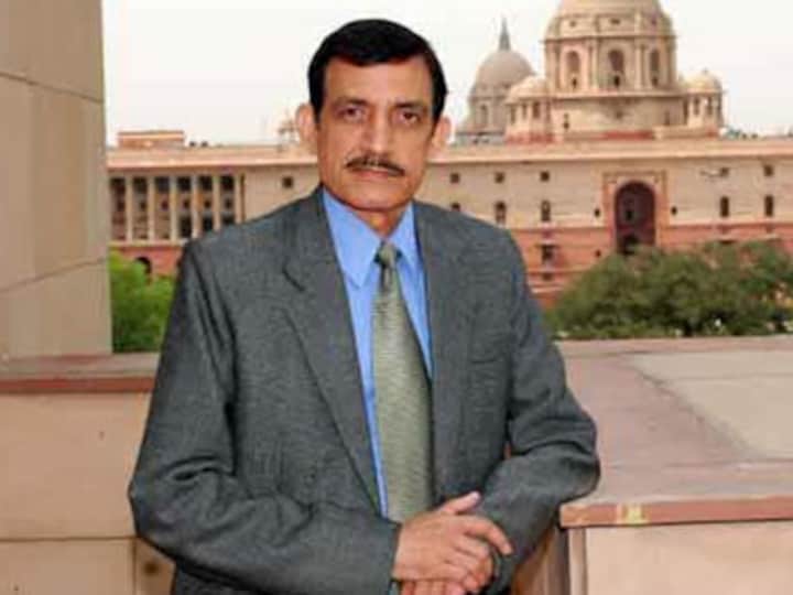 Don't know why govt removed me, says ex-DRDO chief Avinash Chander
