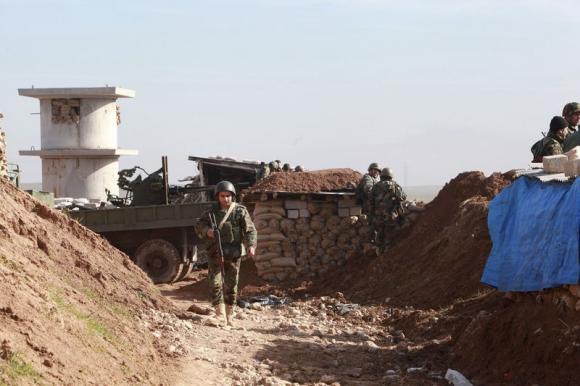 Kurdish forces squeeze Islamic State supply line in northern Iraq Kurdish forces squeeze Islamic State supply line in northern Iraq