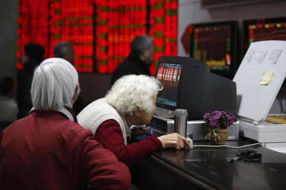 China Stocks Suffer Biggest One-day Tumble Since 2008, Banks Hammered ...